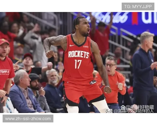 火箭逆转雷霆战术调整：伊森三分火力与团队防守转变